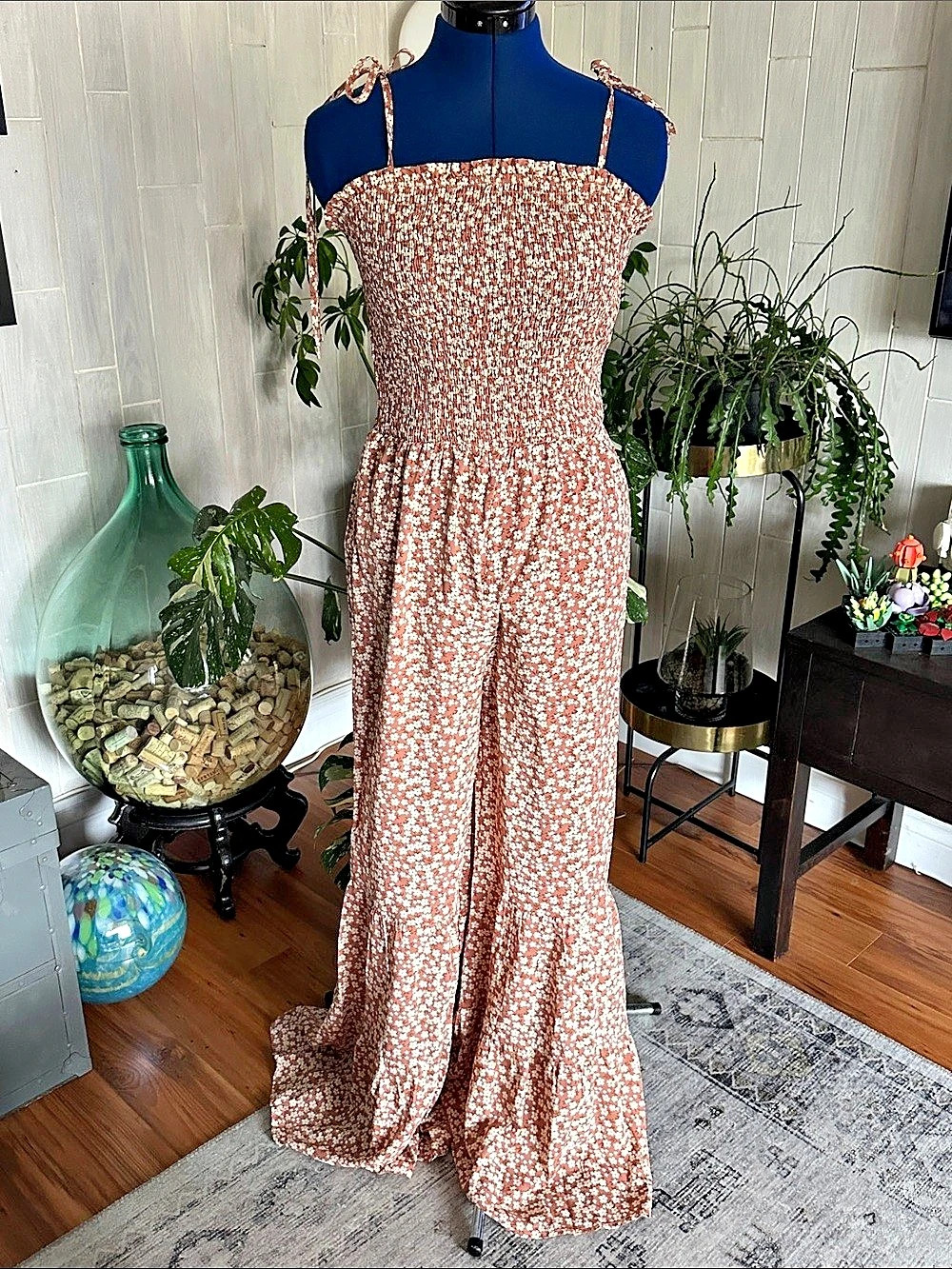 Floral Maxi Dress in Brown & White Size Medium